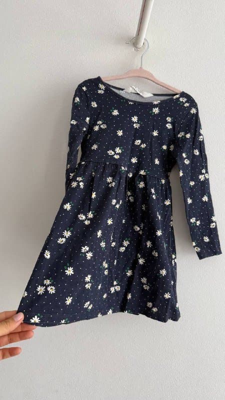 Платье H&M, рубашка Вайкики, джинсы, платье нарядное 92-104