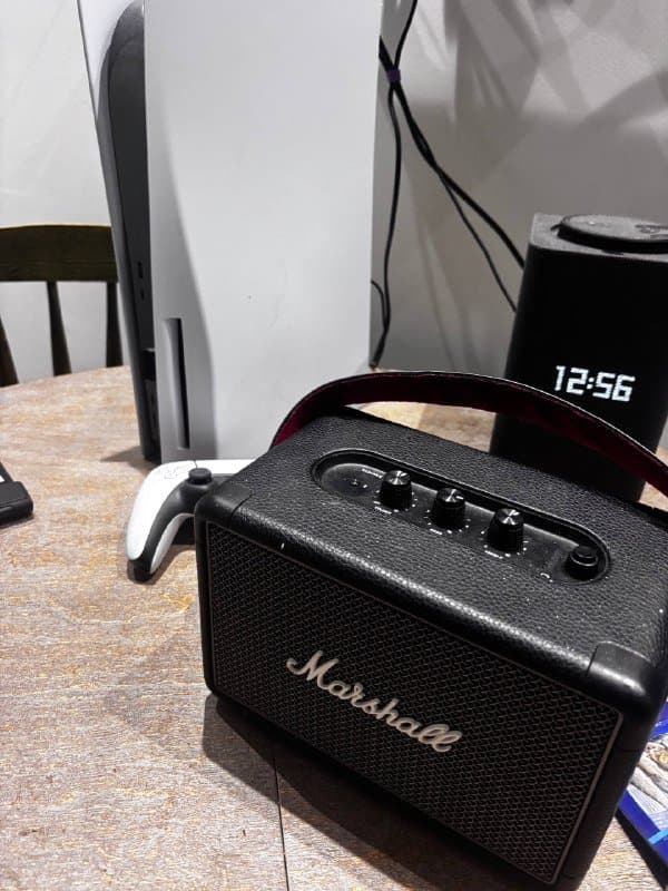 Портативная Bluetooth-колонка Marshall Kilburn II