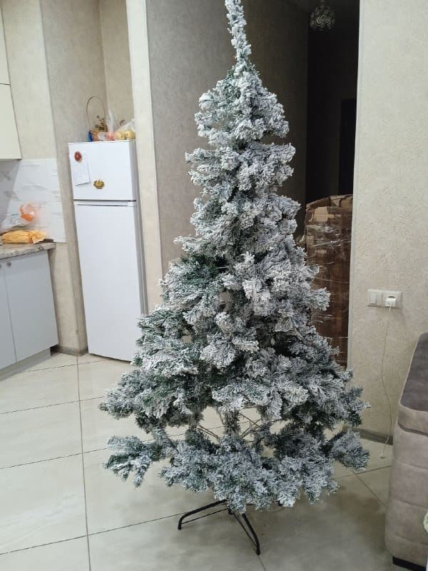 искусственная ёлка