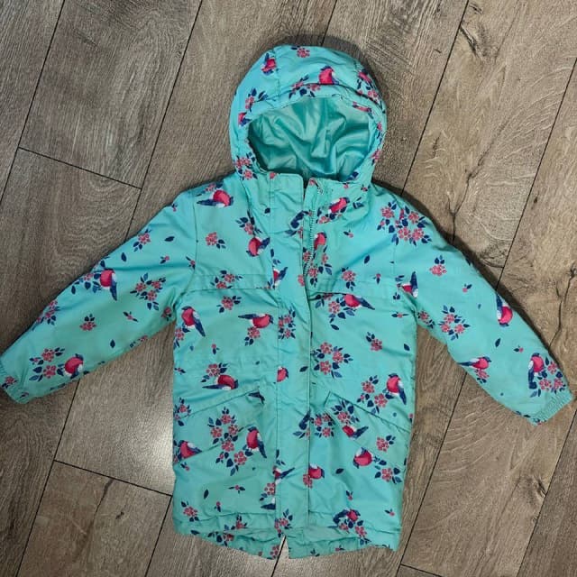 Зимняя куртка детская размер 116
