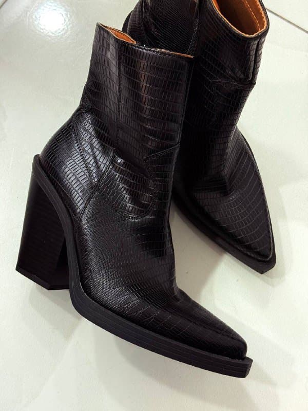 Черные ботильоны экокожа 37 размер