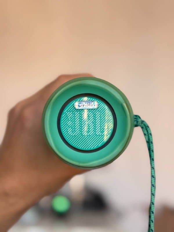 Музыкальная колонка JBL Flip 4 4