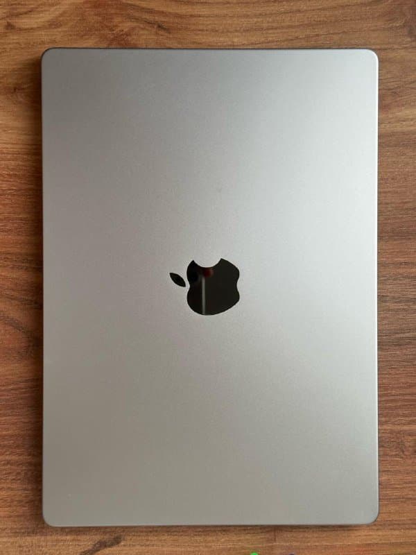 MacBook Pro 14” 2021 M1 Pro 16GB 512GB SSD