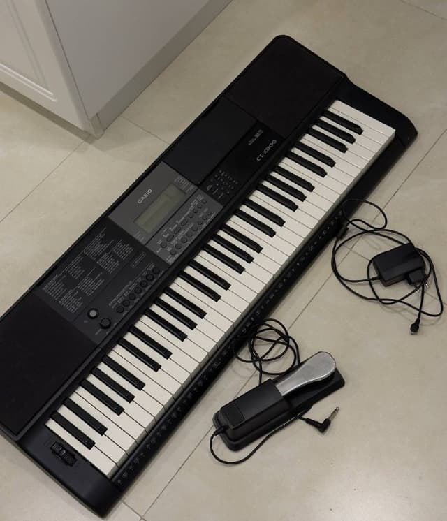 Синтезатор CASIO CT-X800