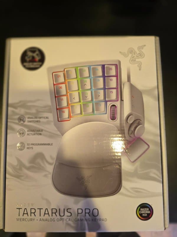 Игровой кейпад Razer Tartarus Pro 1