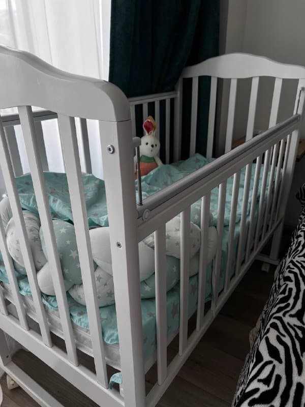 Кровать детская с матрасом