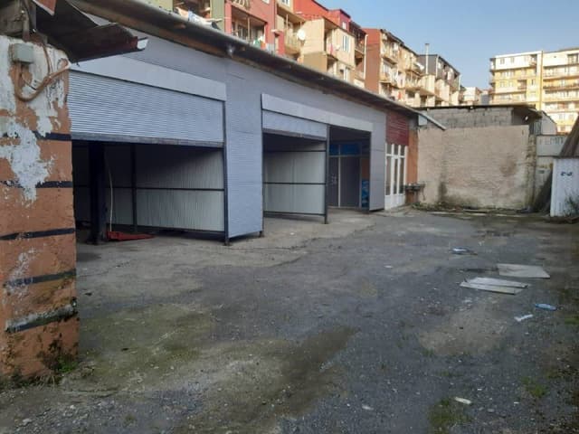 Автосервис готовый бизнес 3 бокса, 300 кв м