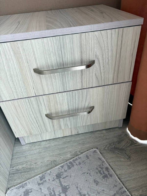 Тумбы прикроватные 1