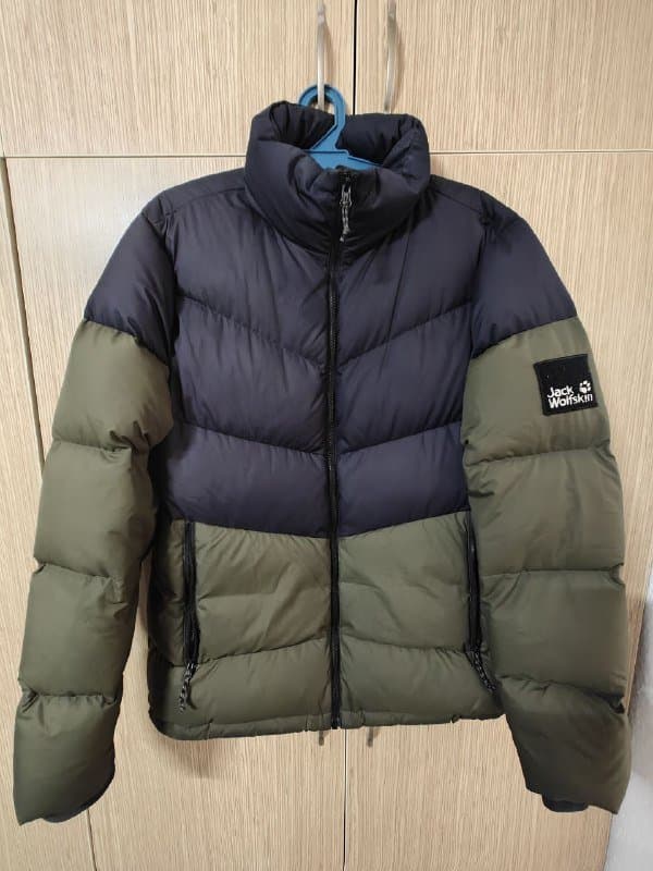 Мужская зимняя пуховая куртка Jack Wolfskin, размер M