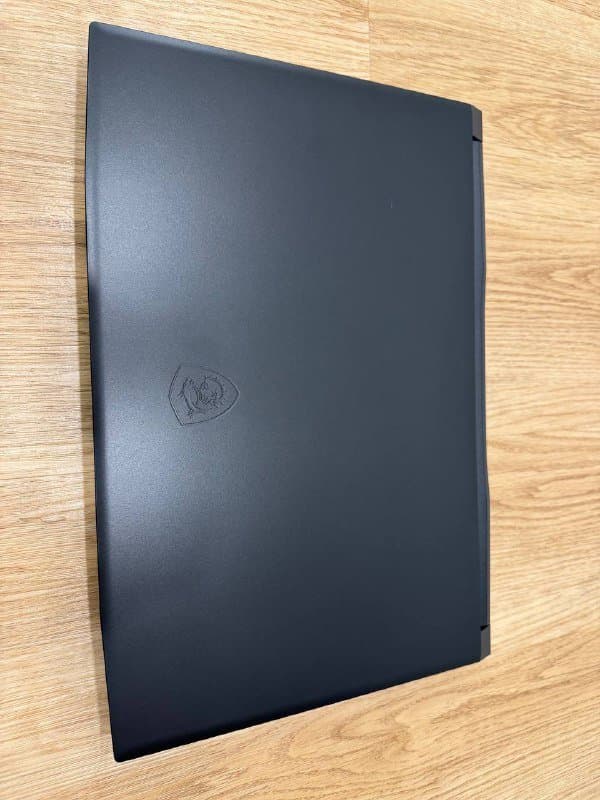 Ноутбук MSI Katana GF76 11SC-483XRU 4