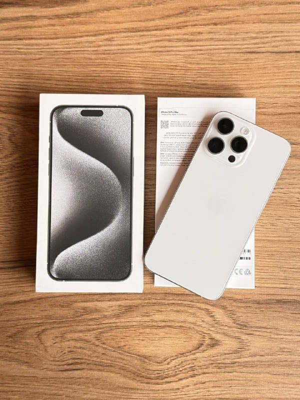 iPhone 15 Pro Max 256gb, Apple Watch Series 7 Black 2