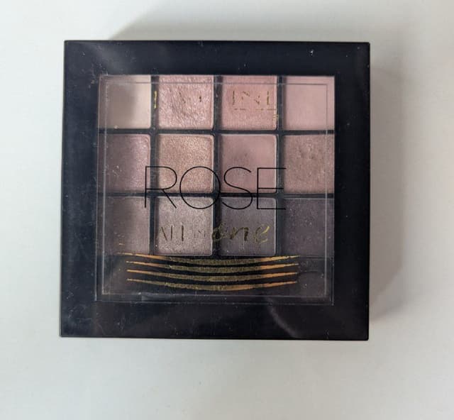 Палетка теней Evelline All-in-one Rose 02