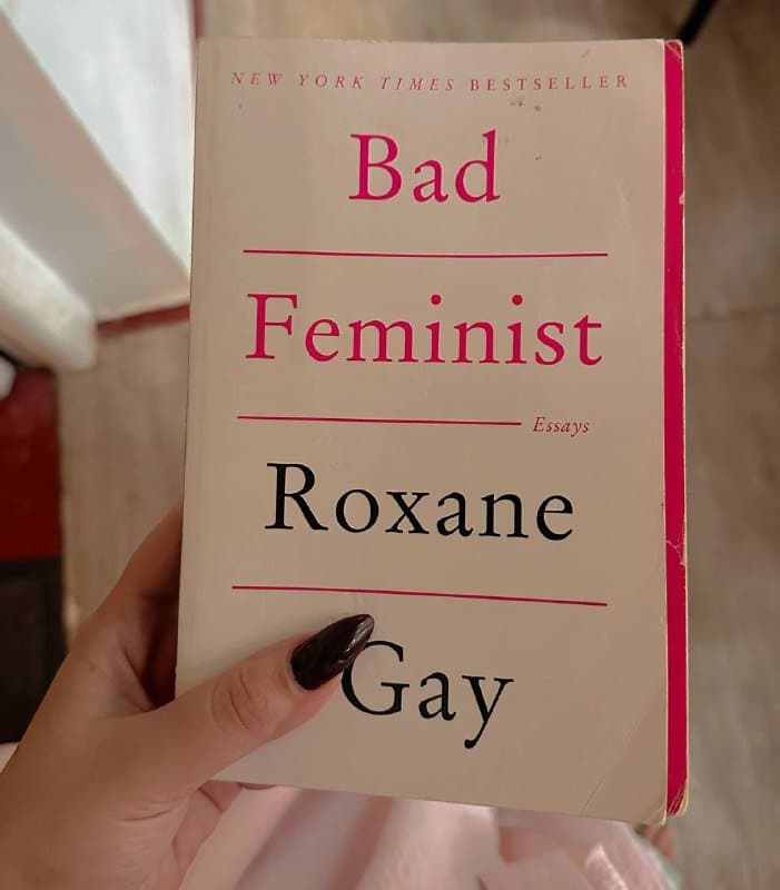 Книги на английском Bad Feminist, The Virgin Suicides 1