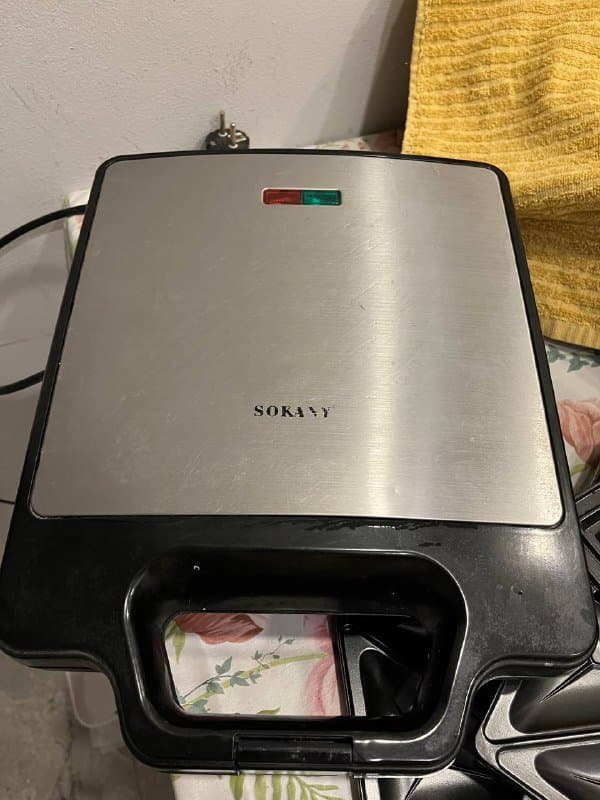 Сэндвичница с насадками 2