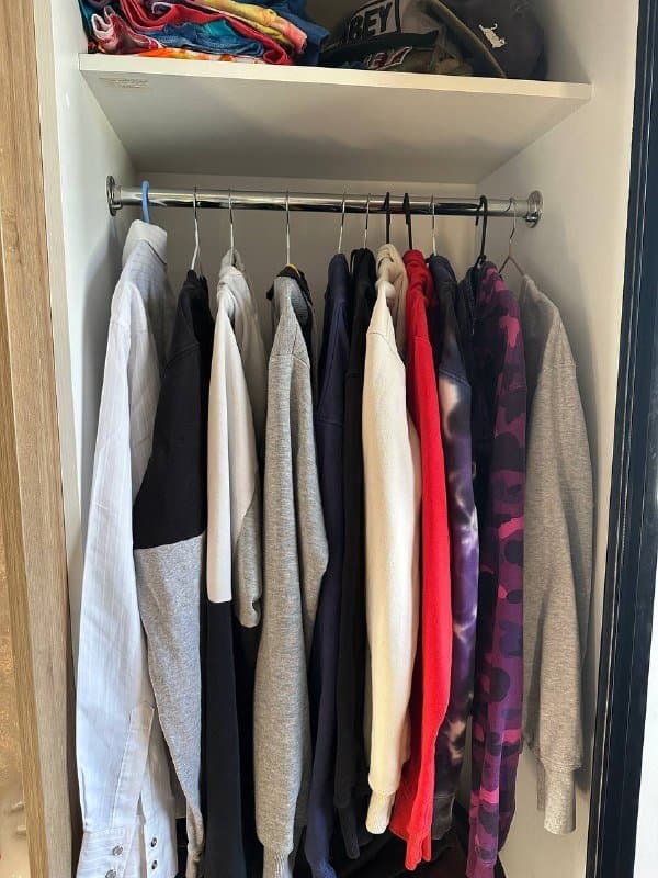 Одежда, обувь, головные уборы