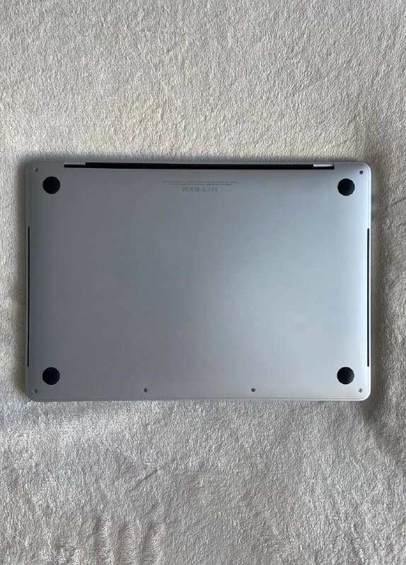 MacBook Pro 13 дюймов 2017 Touch Bar 16ГБ 512ГБ 2