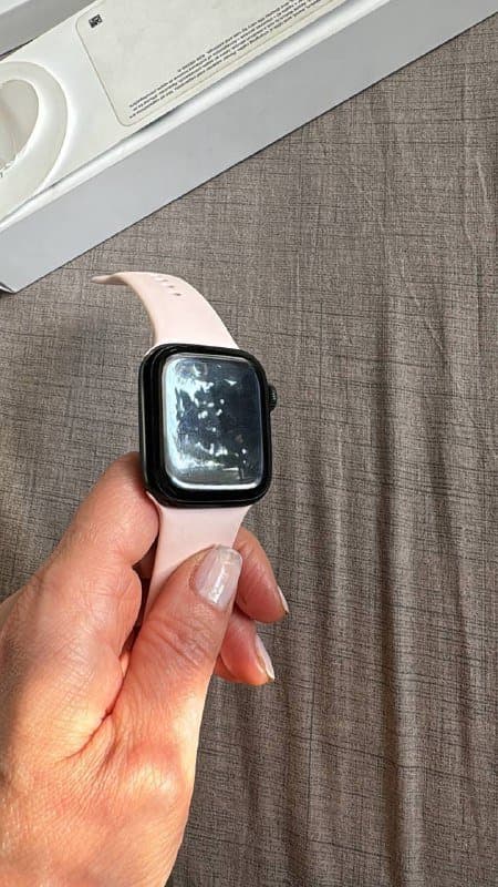 Apple Watch 7 серия с ремешком и кабелем 5