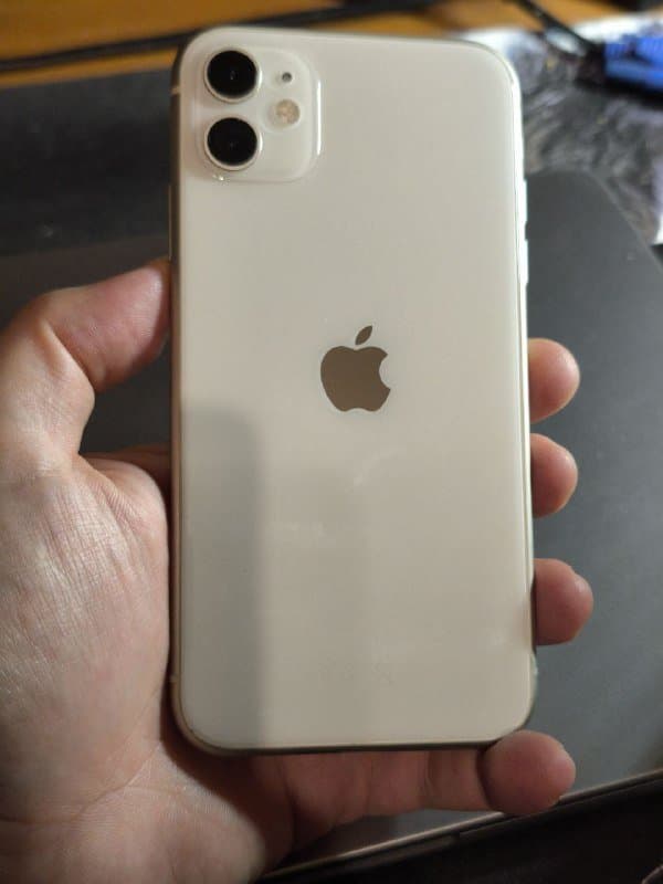 iPhone 13 Pro, iPhone 11