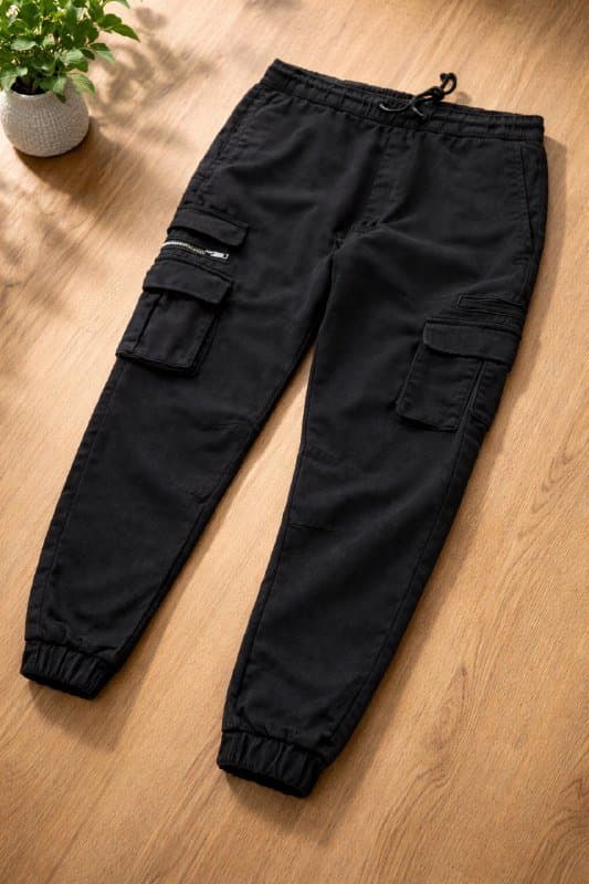 Толстовка Nike NBA, джинсовые и черные джоггеры 2