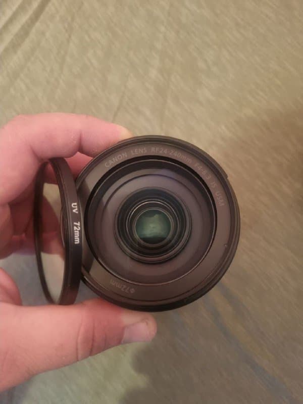 Canon RF 24-240mm f/4-6.3 IS ლინზა Advanced Bundle