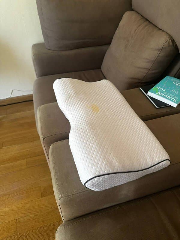 Ортопедическая подушка с памятью формы манамо 1