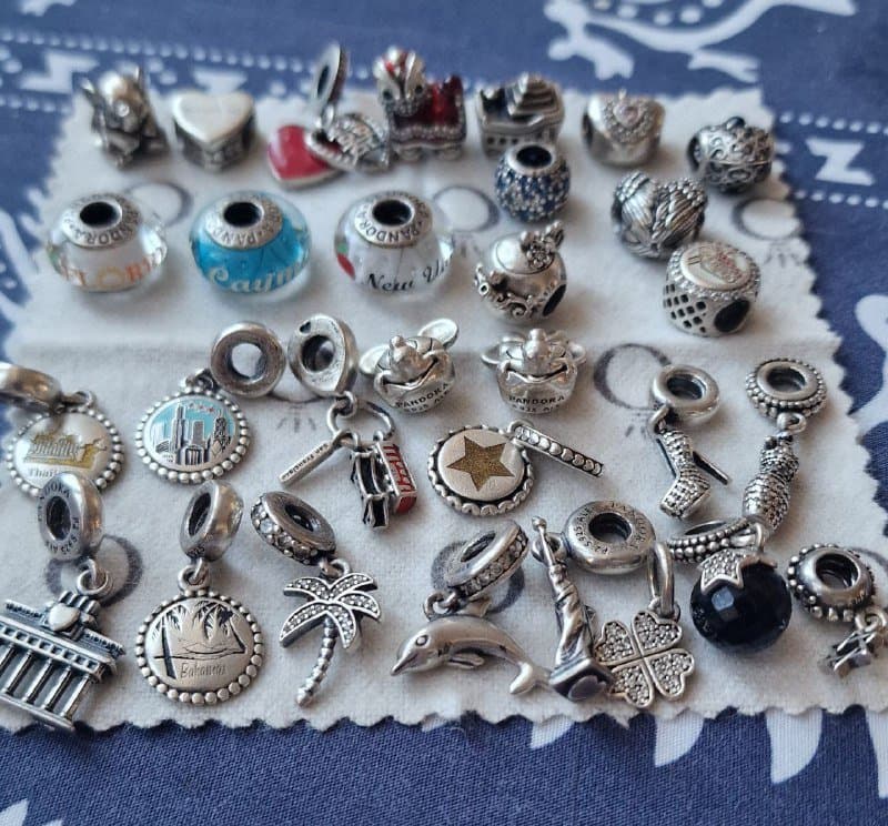 Набор Pandora браслеты, шармы, кольцо 3