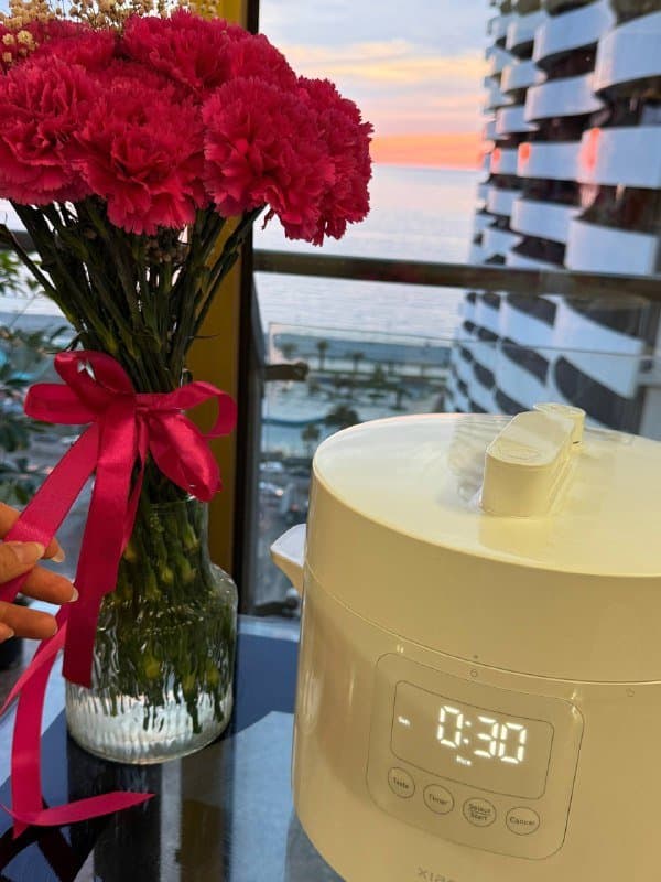 Мультиварка-скороварка с двумя чашами и лопаточками 2