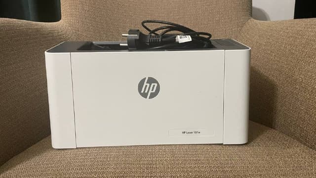 Принтер HP Laser 107w