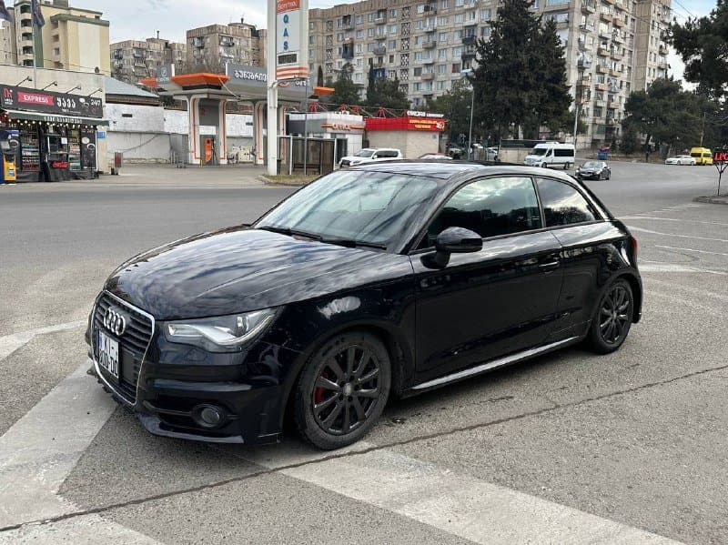 Audi A1 2012 S-line 1