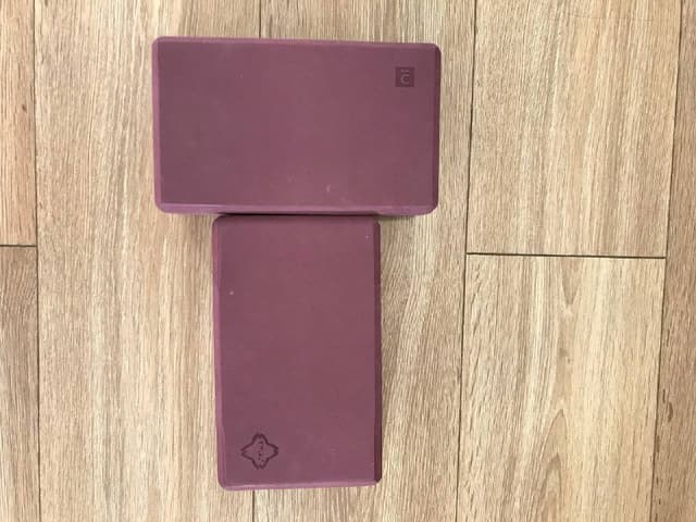 Блоки для йоги и фитнеса 2 шт