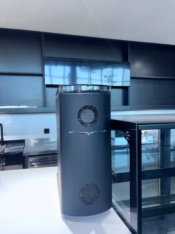 Проф. эспрессо-машина Victoria Arduino, кофемолка Mythos 3