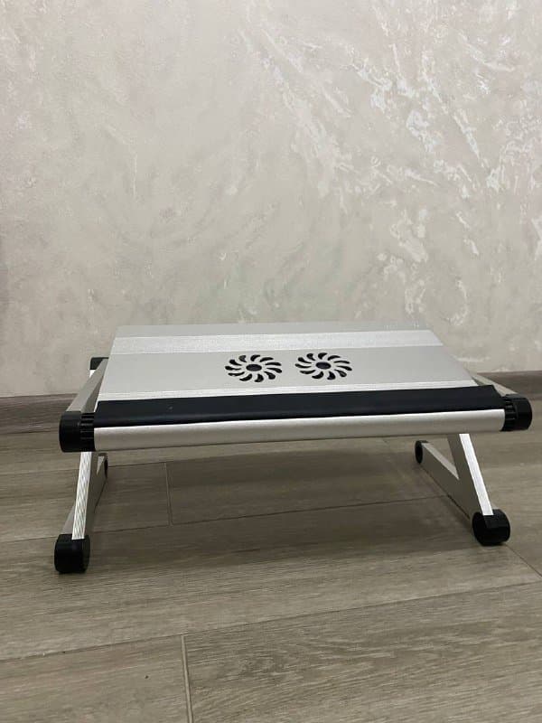 Столик-подставка для ноутбука с вентиляторами 2