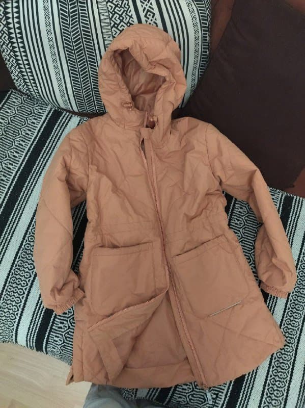 Демисезонная курточка детская на рост 152