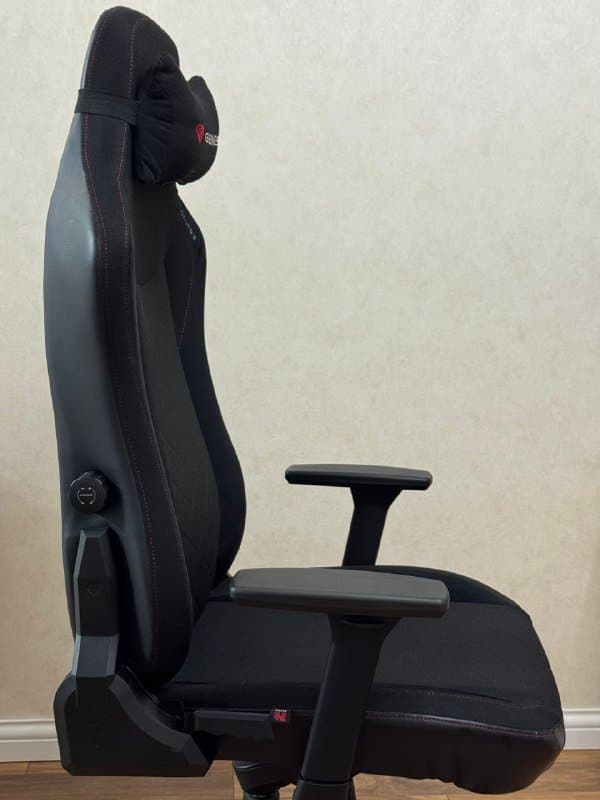 Игровое кресло, монитор Acer, офисное кресло, 2 стола