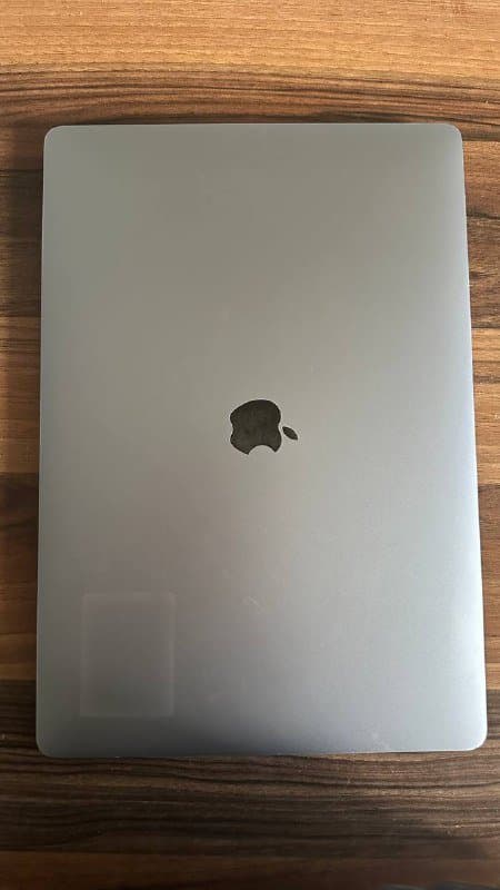 MacBook pro 16 2019 16Гб 500 Гб 2