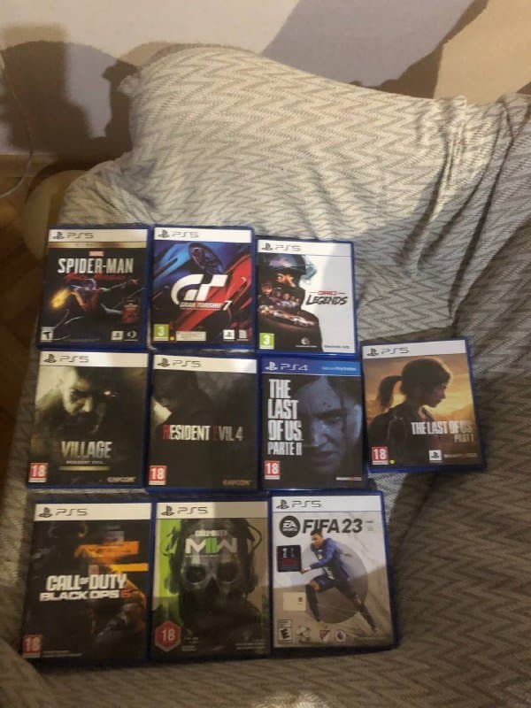 диски PlayStation 5 с играми