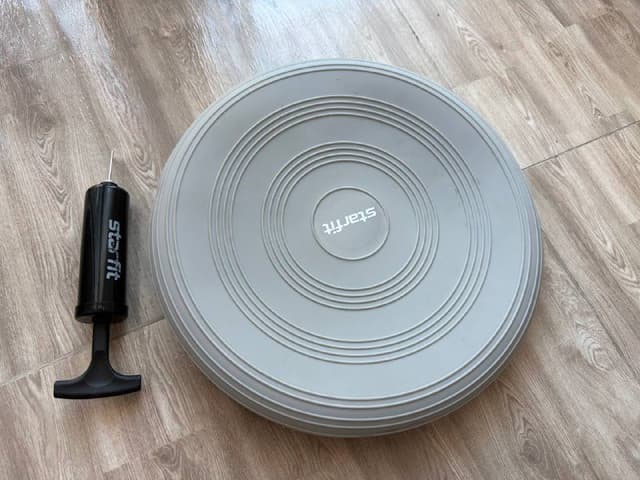 Набор для тренировок Starfit балансировочная подушка гантели резинки йога-блок