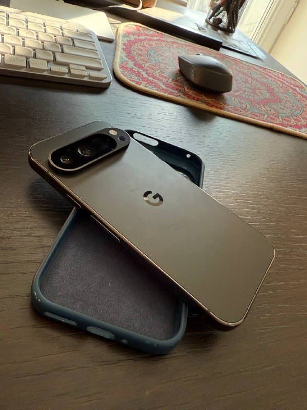 Google Pixel 9 Pro 128ГБ, 3 чехла в подарок