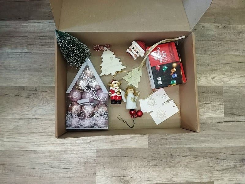 Новогодние украшения и магнитики 1