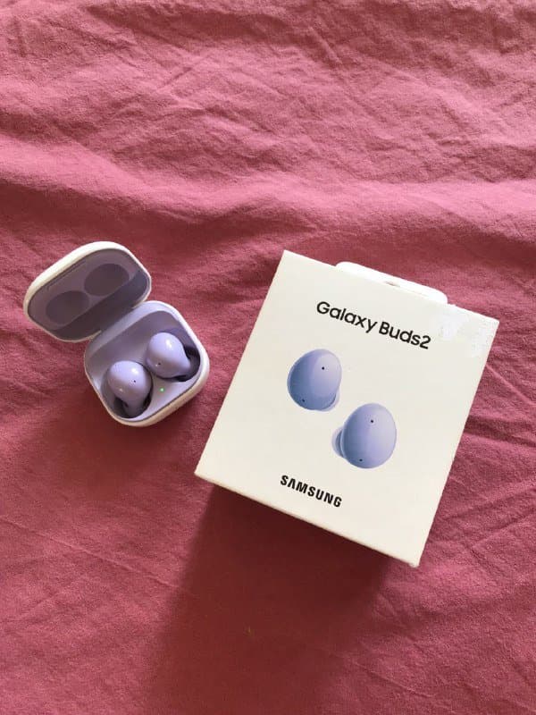 Беспроводные наушники Samsung galaxy buds 2