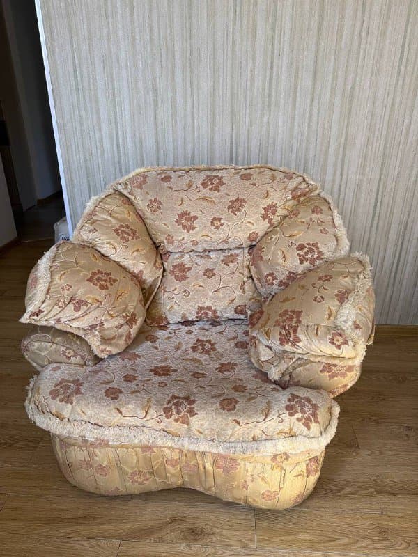 Диван и 2 кресла 4