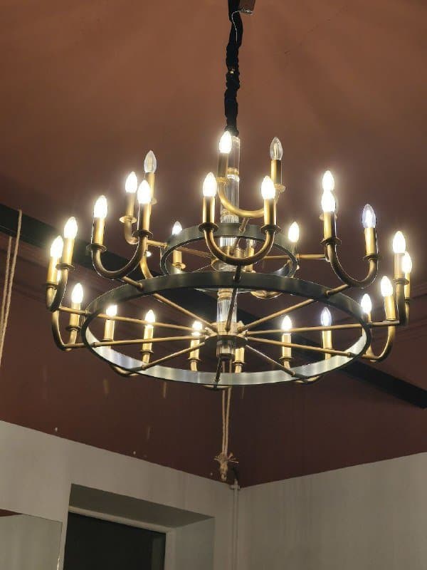 латунная люстра, люстра из чёрного металла