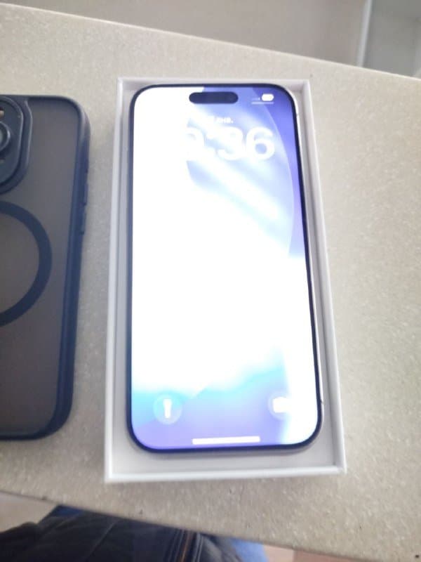 Iphone 15 pro 256 гб 1