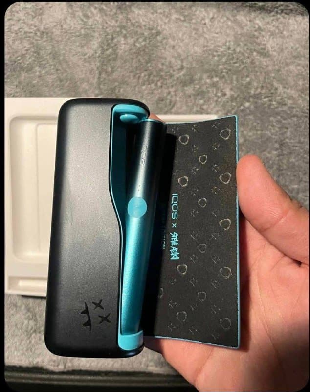 Электронное устройство для нагрева IQOS