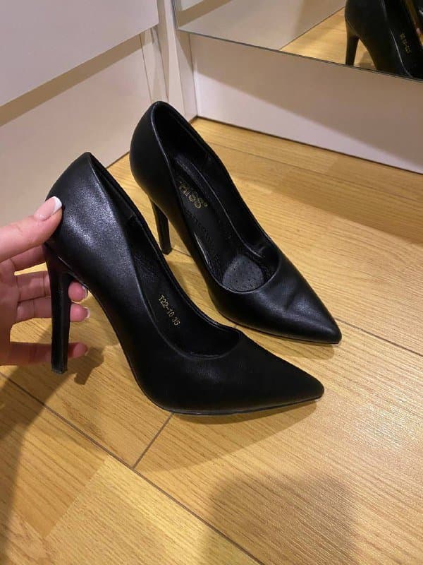 Женская куртка, туфли, кеды Adidas, костюм бежевый, костюм Polo Ralph Lauren 7