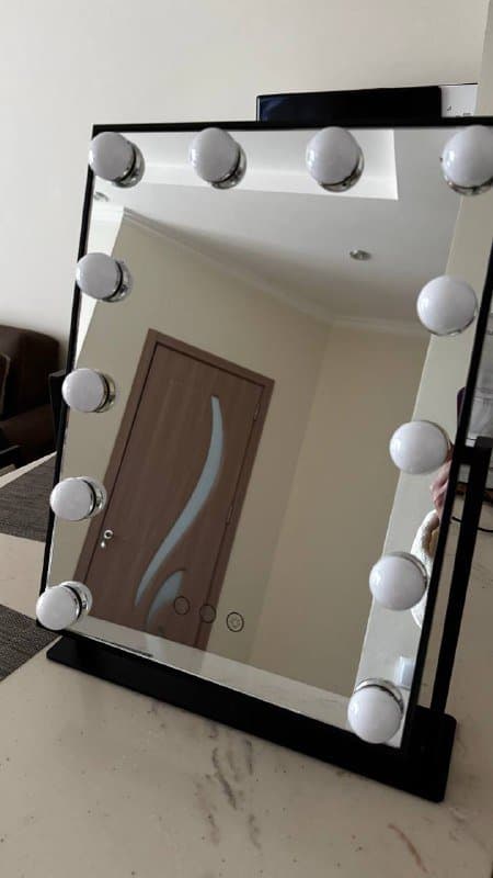 Гримерное зеркало с подсветкой 3