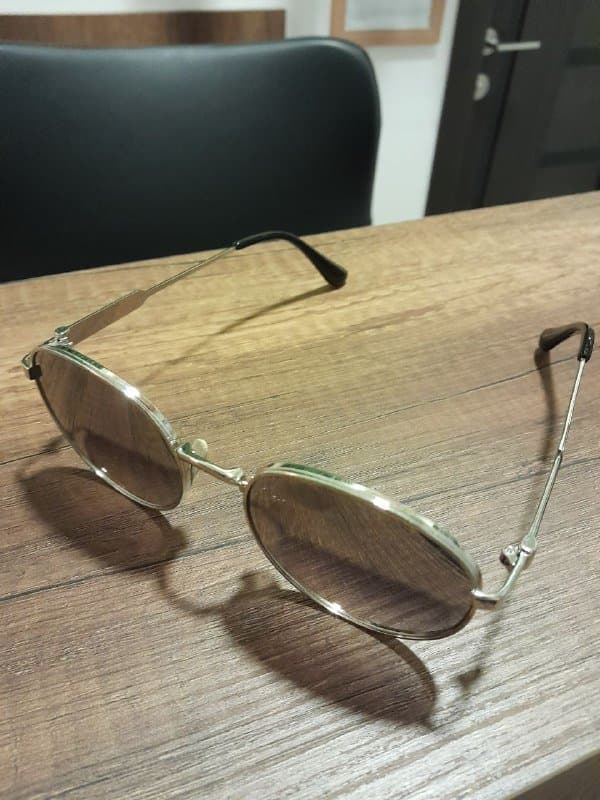 Очки солнцезащитные 3