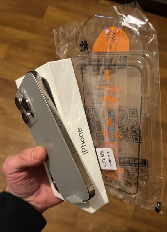 iPhone 16 Pro 128гб 2