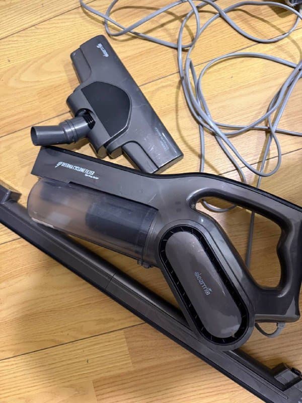 Вертикальный пылесос Deerma 3