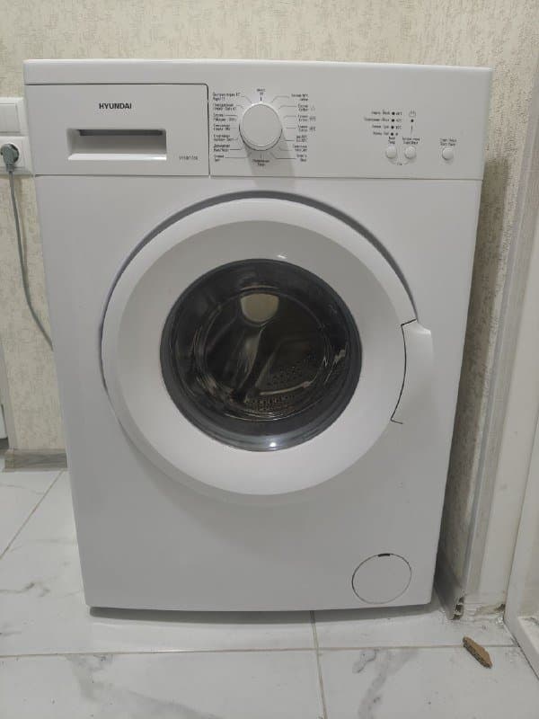 Входная дверь, стиральная машина